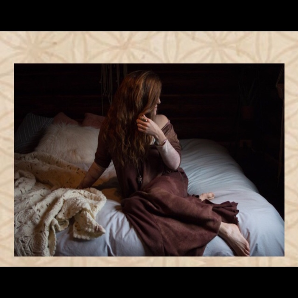 SINEW MOON Long-sleeve Pinch of Grace Dress